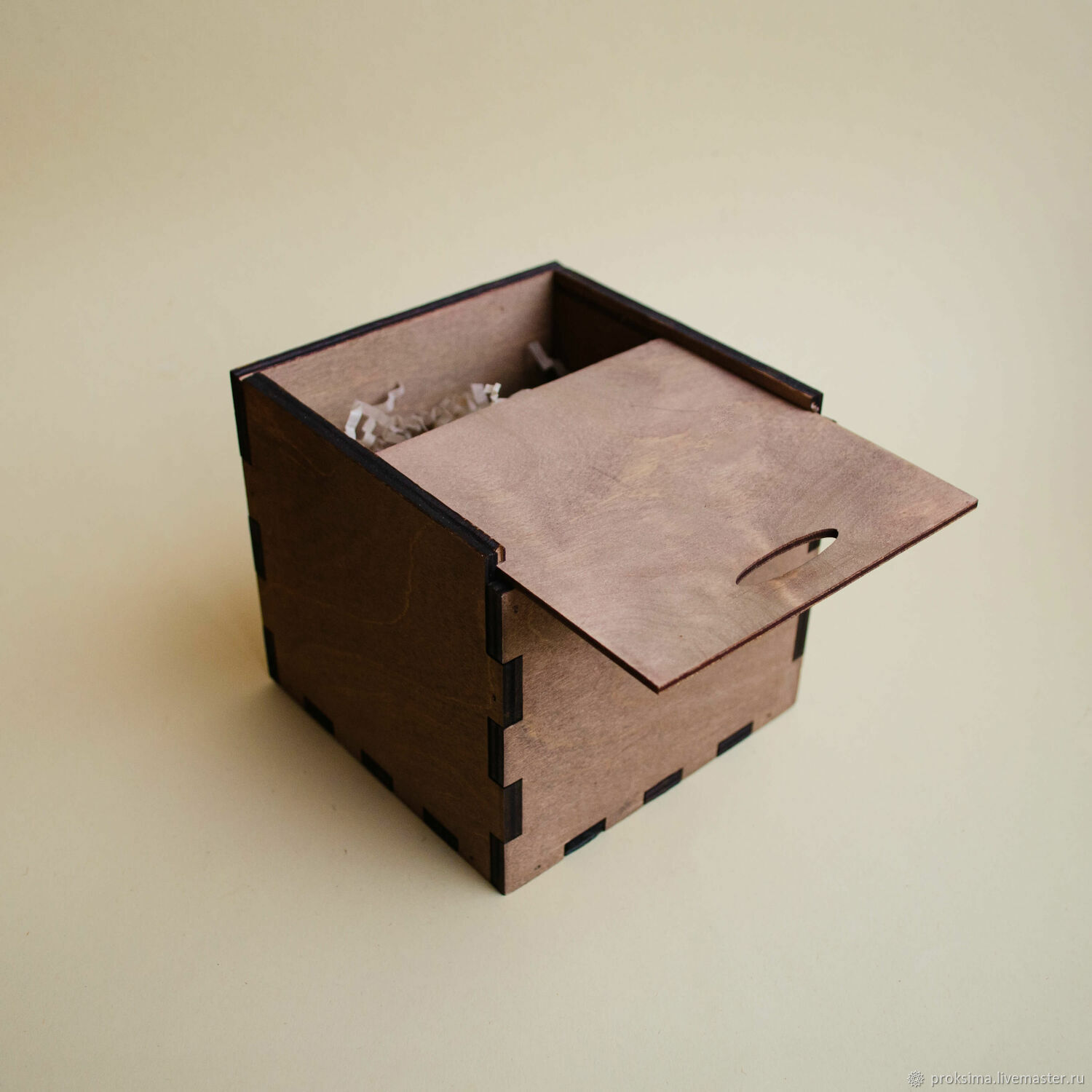 Коробочка с выдвижной крышкой, фанера, 13х21х7 см