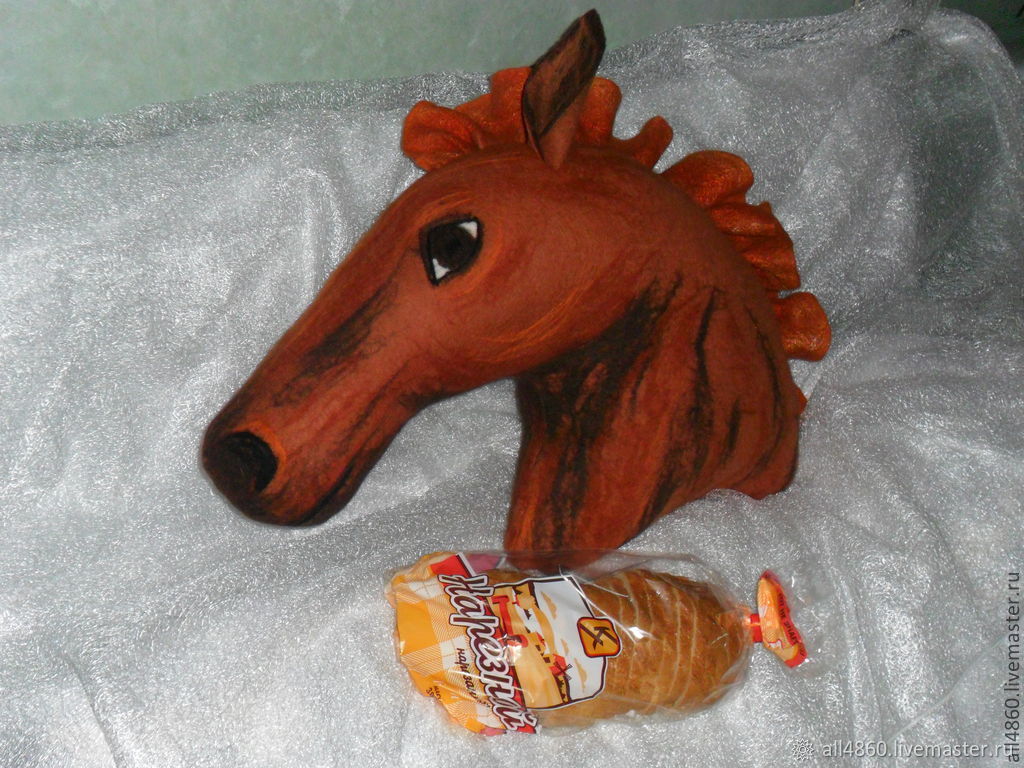 Подушка "Лошадь" валяная в интернет-магазине на Ярмарке Мастеров ...
