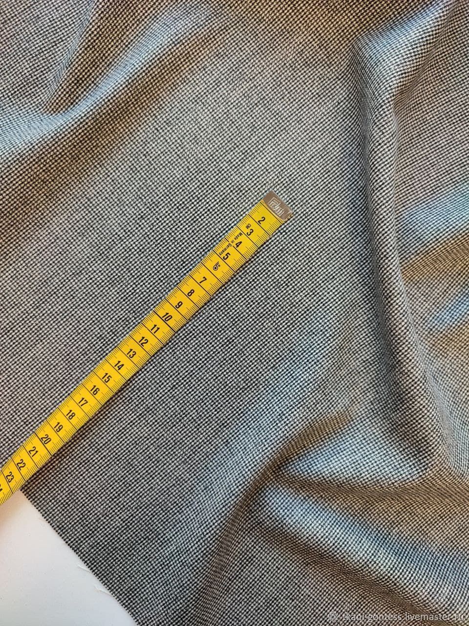 Итальянская костюмная шерстяная ткань купить в интернет-магазине ...