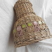 summer wicker bag with red roses