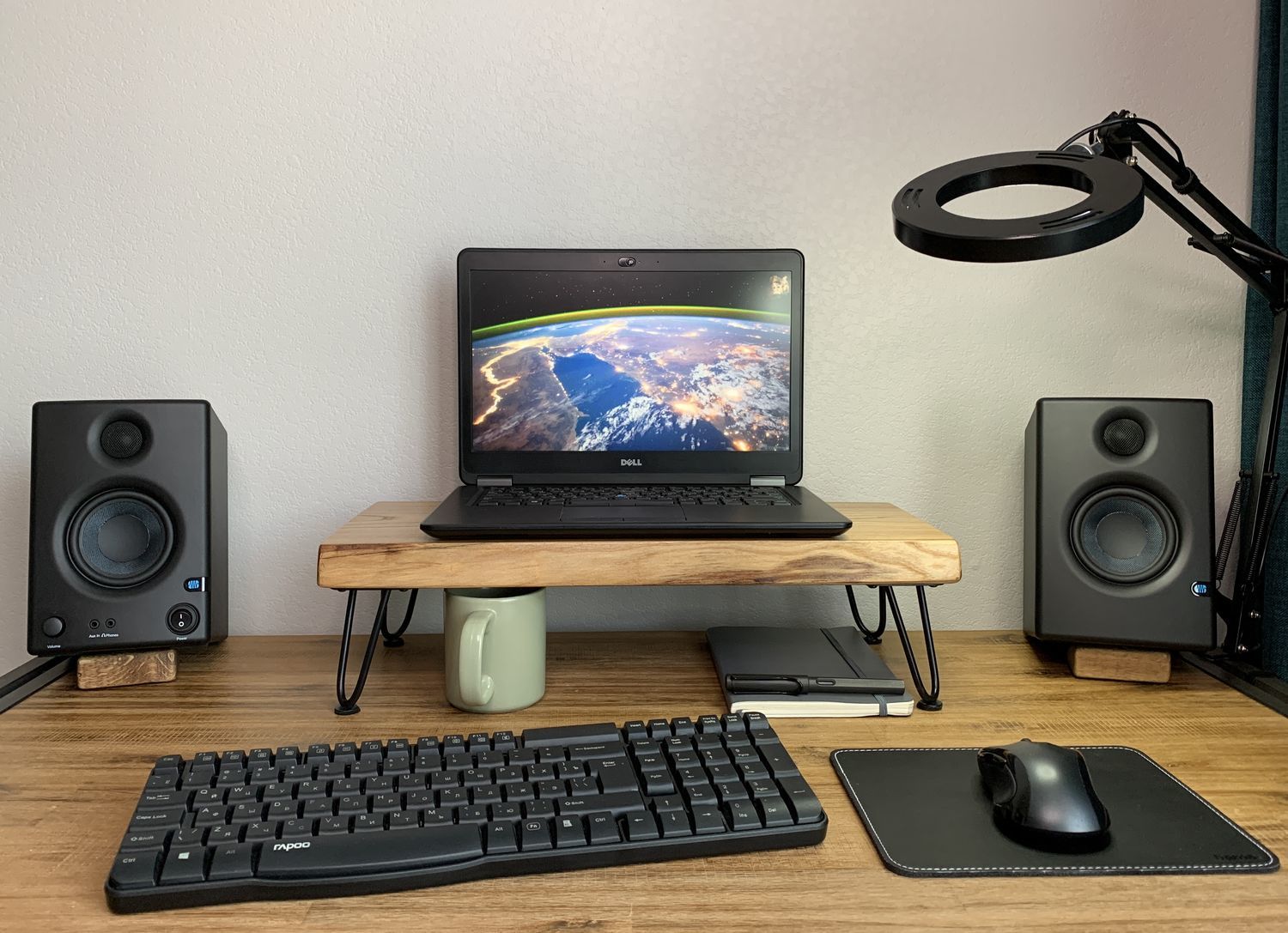 Подставка под монитор и клавиатуру на стол