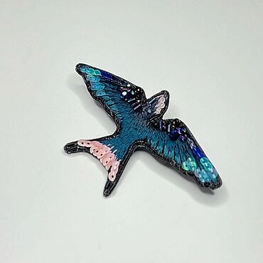 Украшения ручной работы. Ярмарка Мастеров - ручная работа Брошь Ласточка. Handmade.