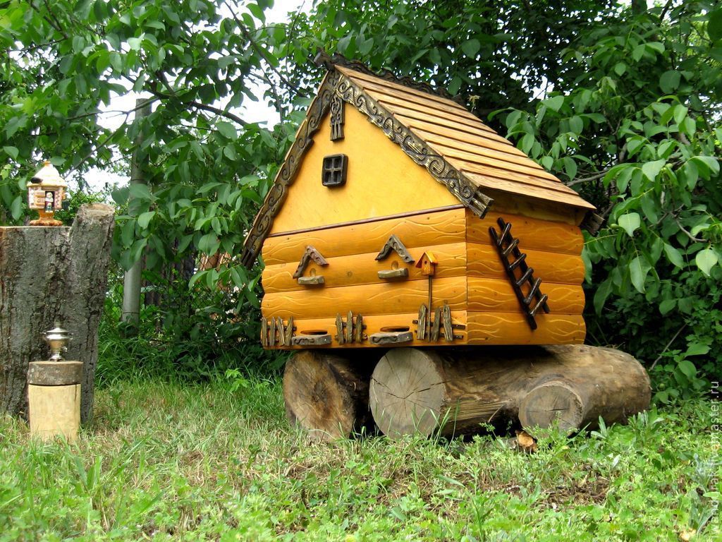 Поделки из дерева для дачи