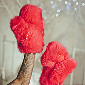 Аксессуары handmade. Livemaster - original item Rabbit fur mittens in red. Handmade.