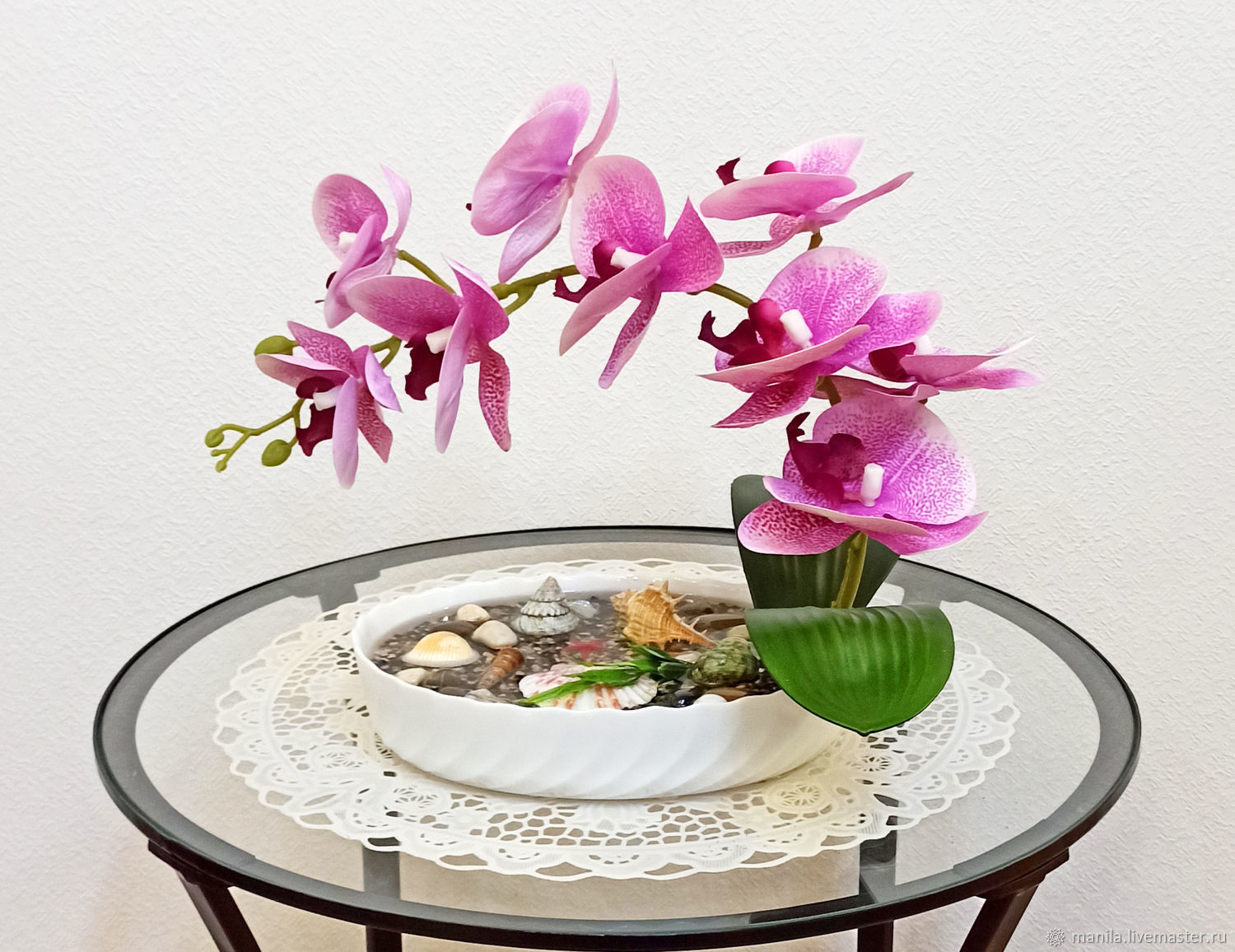 Картины с орхидеями в интерьере по фен шуй