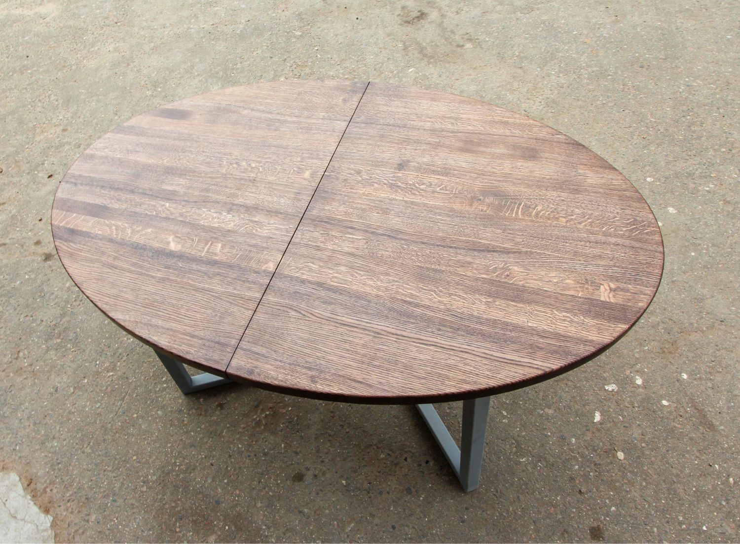 Круглый стол лофт (столешница дуб, основание металл) r43-632