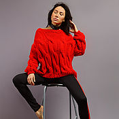 Одежда handmade. Livemaster - original item suéter rojo con trenzas. Handmade.