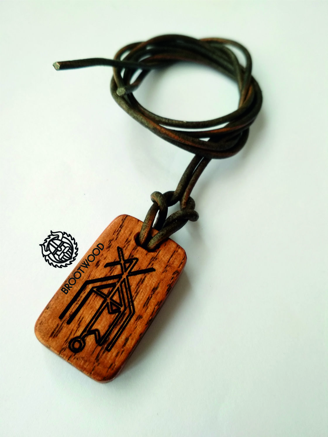 талисман машина. оберег калининград. славянские обереги на липучках. талисман ручной работы. оберег калининград.