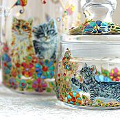 Jars of sweets 