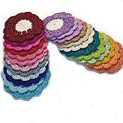 Children's socks are knitted of variegated