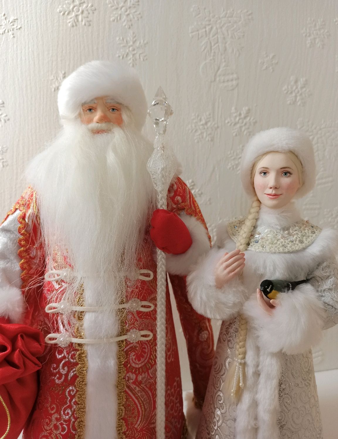 Знакомство с Дедом Морозом и Снегурочкой
