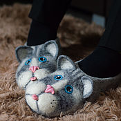 Обувь ручной работы handmade. Livemaster - original item Felted slippers for women`s cats, cats, kitties, gray. Handmade.