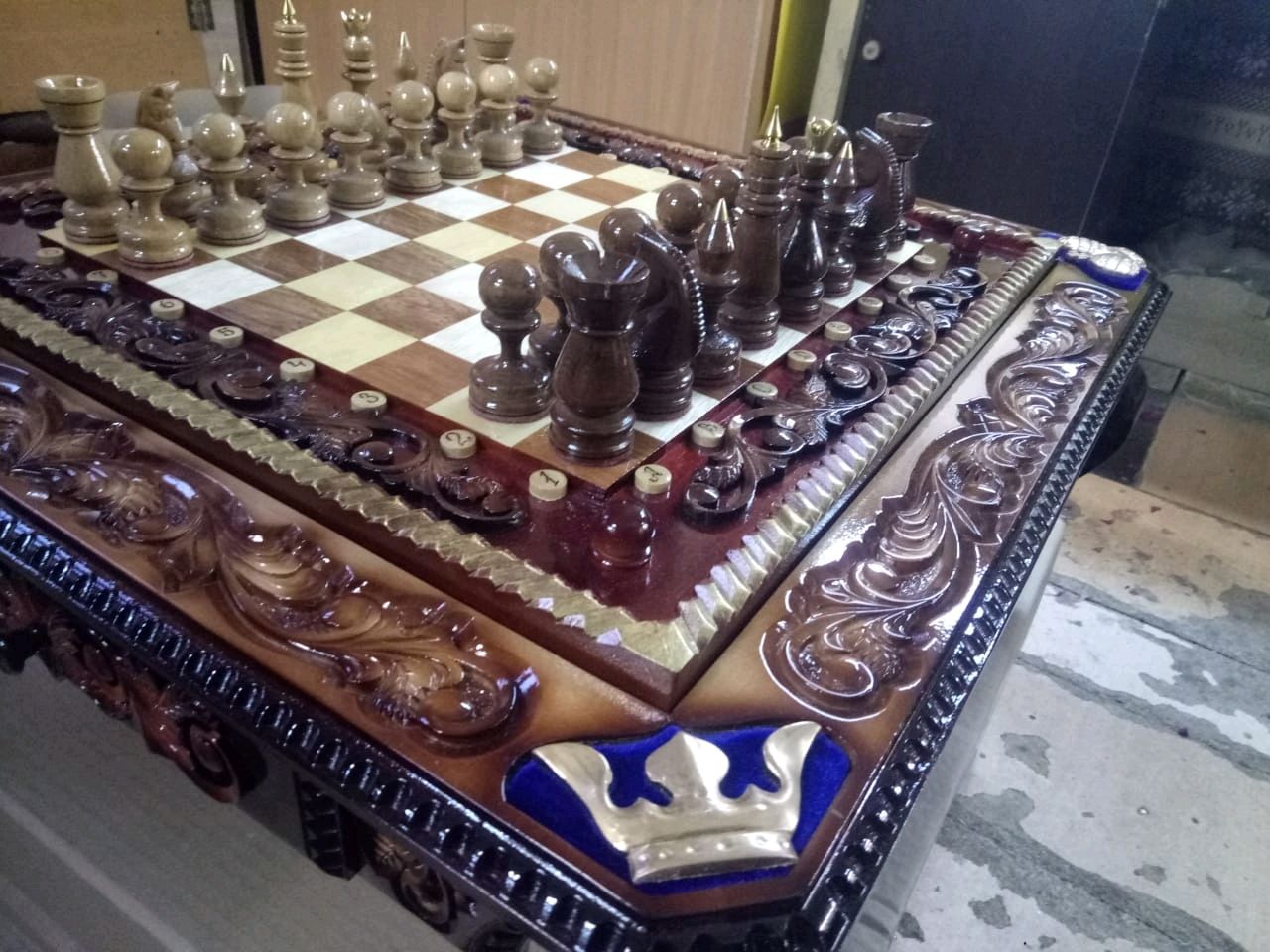 Шахматные столы в Гаграх