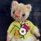 Teddy-doll in an antique style