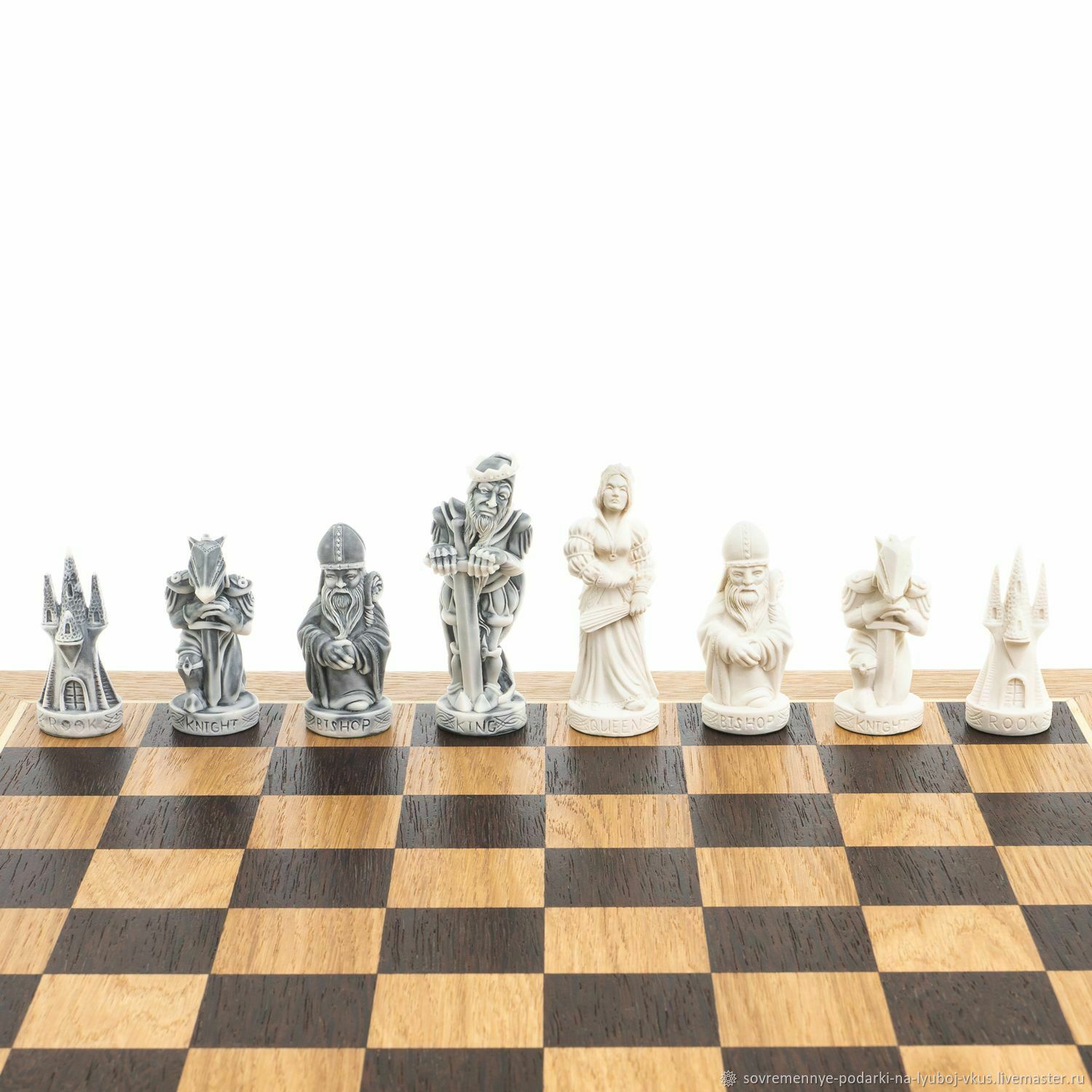 Стол шахматный с фигурами артикул s109264