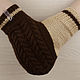 Order 5 PCs. Mittens for lovers Lovebirds knitted Coffee with caramel. Space Cat Knitting. Livemaster. . Mittens Фото №3