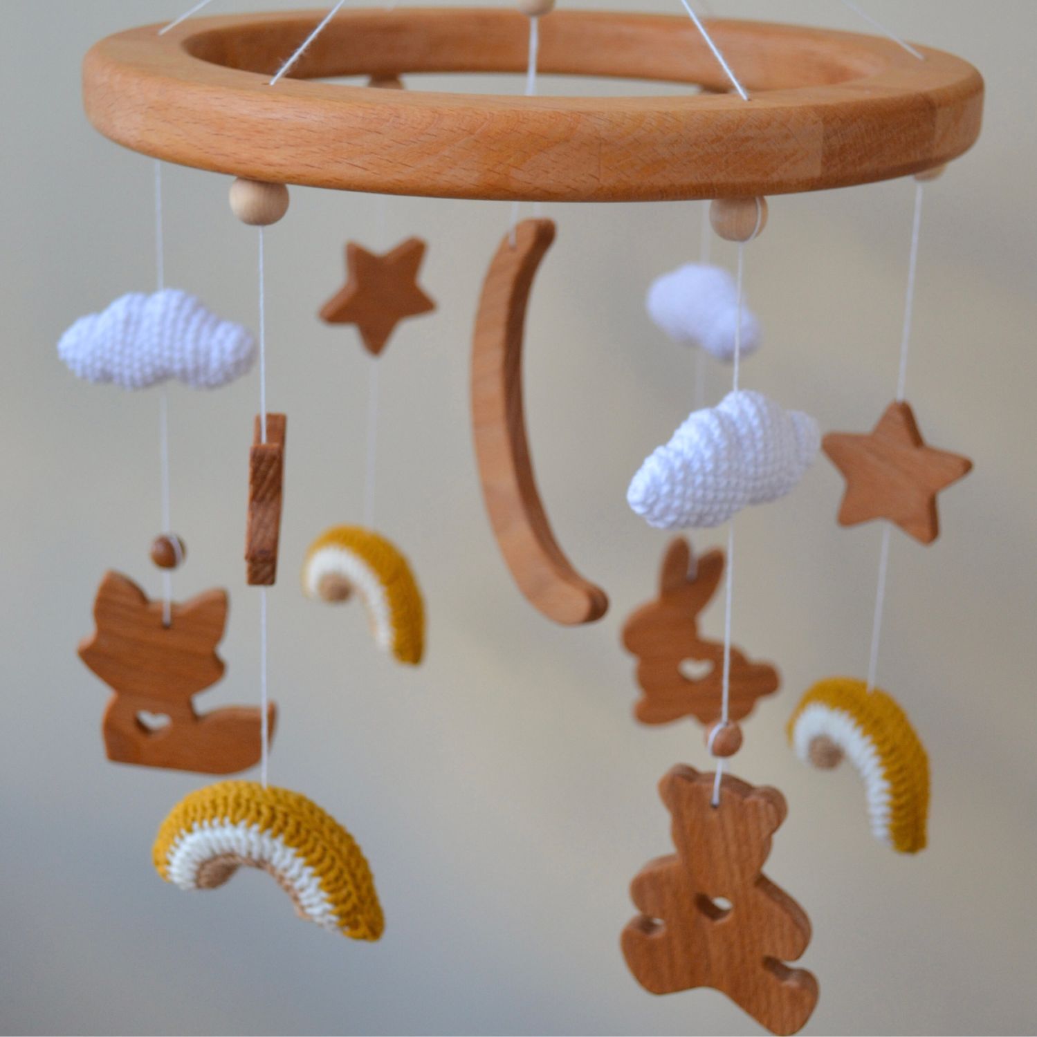 Деревянный мобиль на пол своими руками