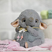 Piglet knitted toy