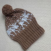 Аксессуары handmade. Livemaster - original item Unisex knit moose Cable knit hat Elk brown hat. Handmade.