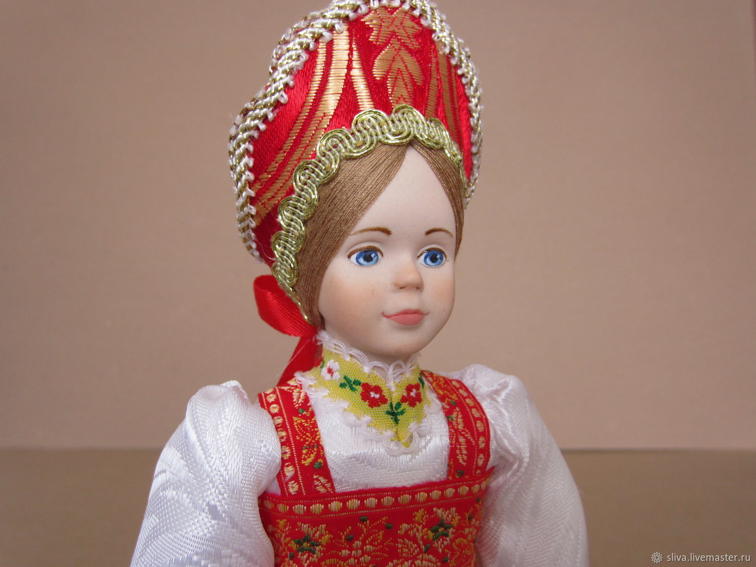 русский сарафан для куклы