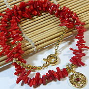 Работы для детей, handmade. Livemaster - original item Coral beads, gilding accessories, amulet.. Handmade.