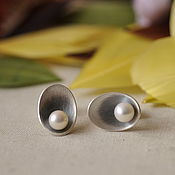 Украшения handmade. Livemaster - original item Silver poussettes with pearls, silver carnations, poussettes made of silver. Handmade.