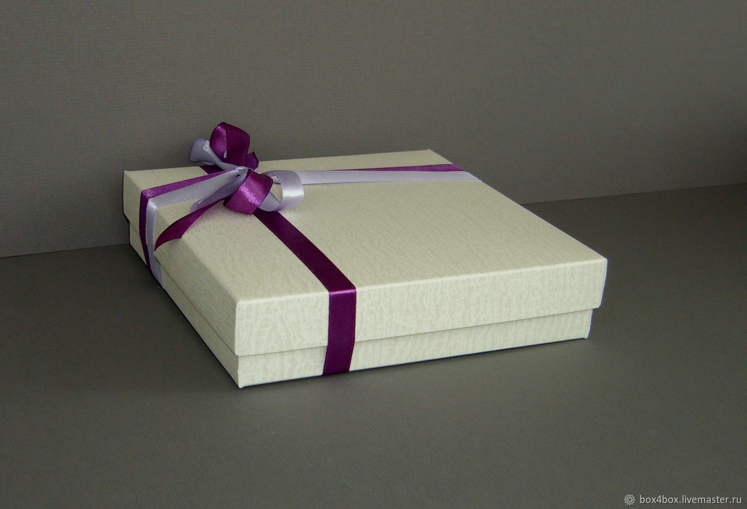 Коробки: Коробки 18x18x4см подарочные купить в интернет-магазине ...