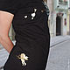 Order Black t-shirt fitted with a gold pattern, with a flashlight sleeve. Lara (EnigmaStyle). Livemaster. . T-shirts Фото №3