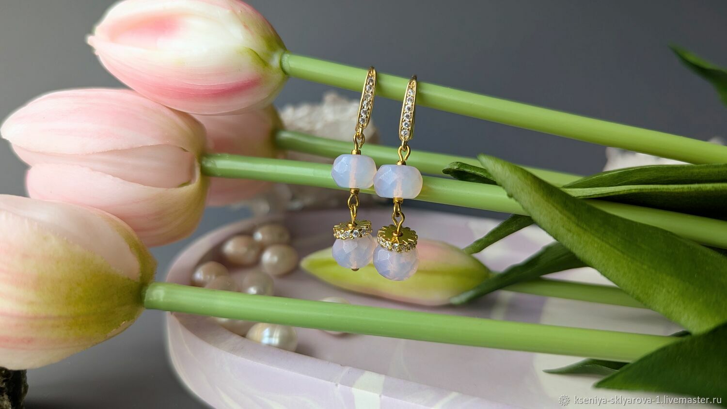 Серьги карамельки нежно-розовые опалиты в интернет-магазине Ярмарка Мастеров по цене 1150 ₽ – V77KERU | Серьги классические, Екатеринбург - доставка по России