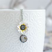 Украшения handmade. Livemaster - original item Pendant on a chain white sunflower and mother of pearl. Handmade.