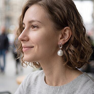 Серьги классические с крупной жемчужиной Майорка.. . Украшения ручной работы - Ярмарка Мастеров Украшения ручной работы. Ярмарка Мастеров - ручная работа Серьги классические с крупной жемчужиной Майорка.. Handmade.