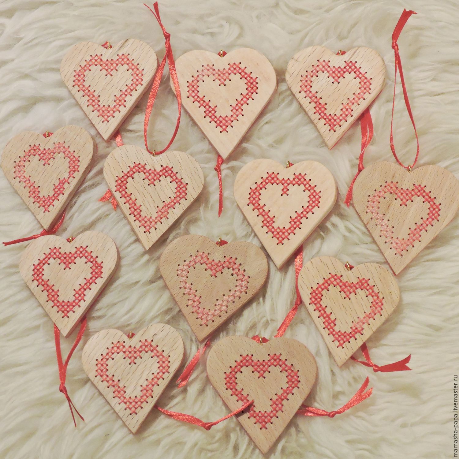 Идеи на тему «Валентинка» (16) | сердце, вышитое крестиком, валентинки, вышивание крестиком
