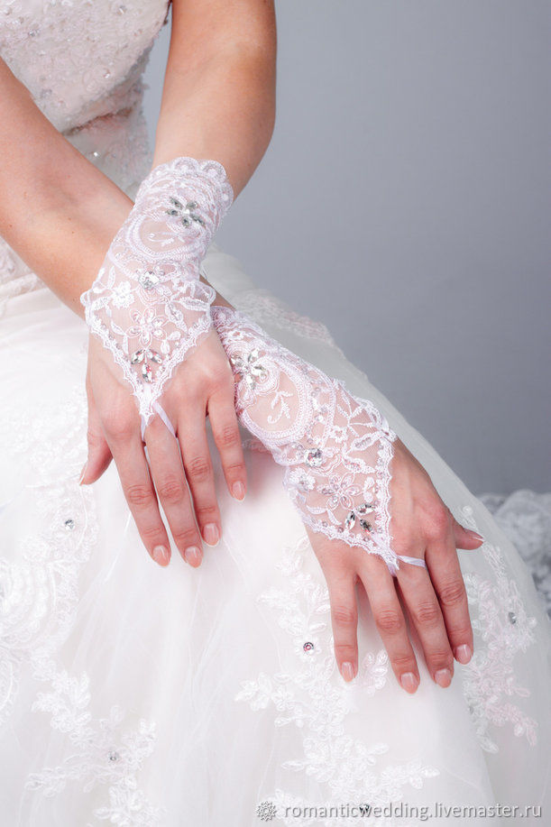Свадебные перчатки Кружево