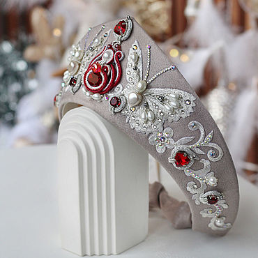 Кокошник "Бабочки". Сутажная вышивка.. "JEWEL- Renata" - магия камней.. Украшения ручной работы - Ярмарка Мастеров Украшения ручной работы. Ярмарка Мастеров - ручная работа Кокошник "Бабочки". Сутажная вышивка.. Handmade.