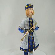 Кукла фарфоровая Дама с тростью в костюме 18 века