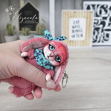Куклы и игрушки ручной работы. Ярмарка Мастеров - ручная работа Авторская меховая игрушка брелок в смешанной технике розовый Зайка.. Handmade.