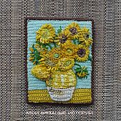 Brooch knit embroidered Old house. Rose garden