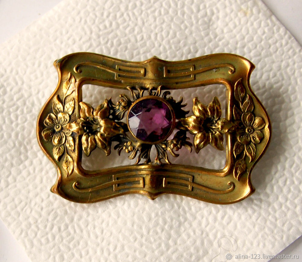 antique brooches