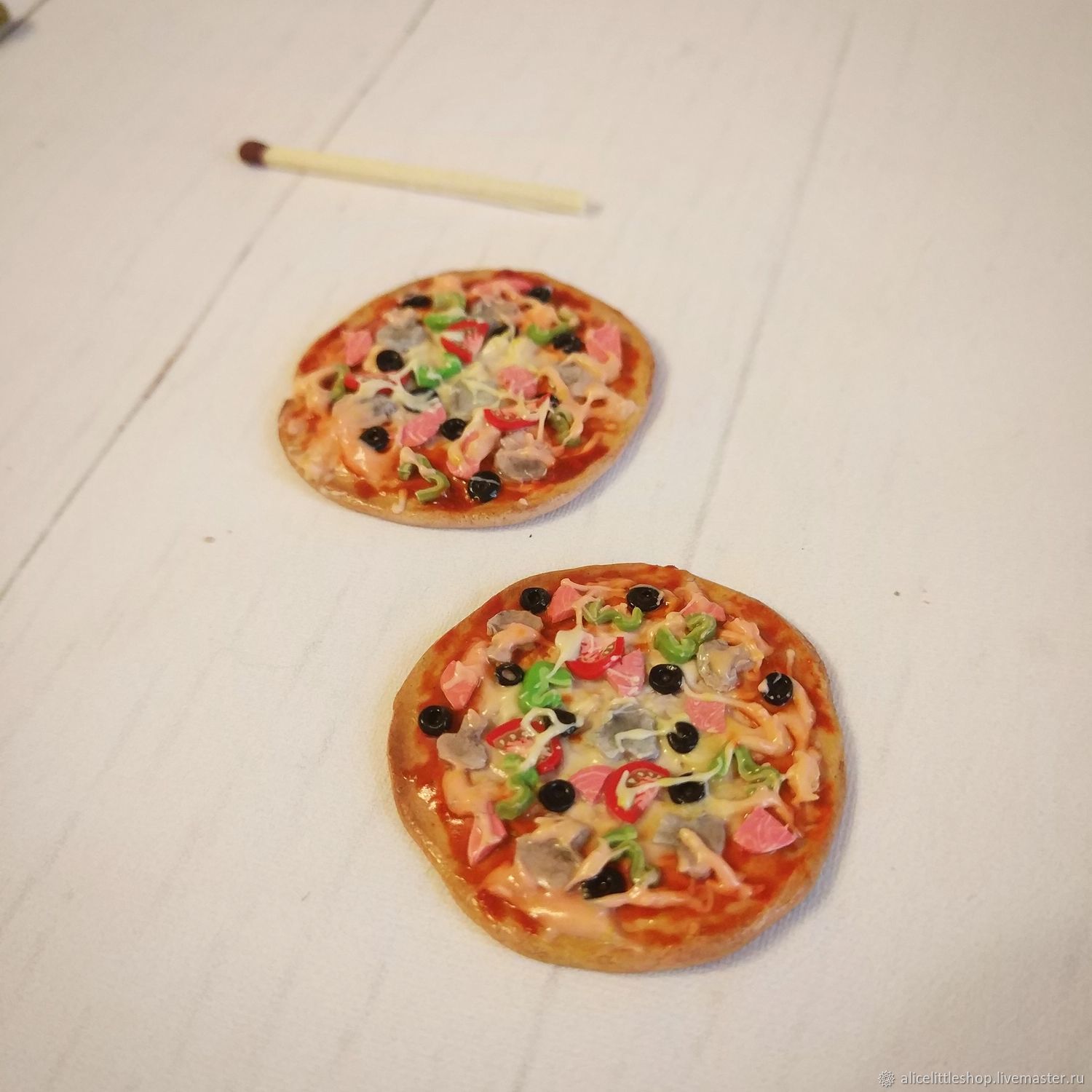 Мини пицца из полимерной глины