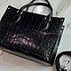 Классическая чёрная сумка из крокодиловой кожи. Классическая сумка. Chic bags. Ярмарка Мастеров.  Фото №4