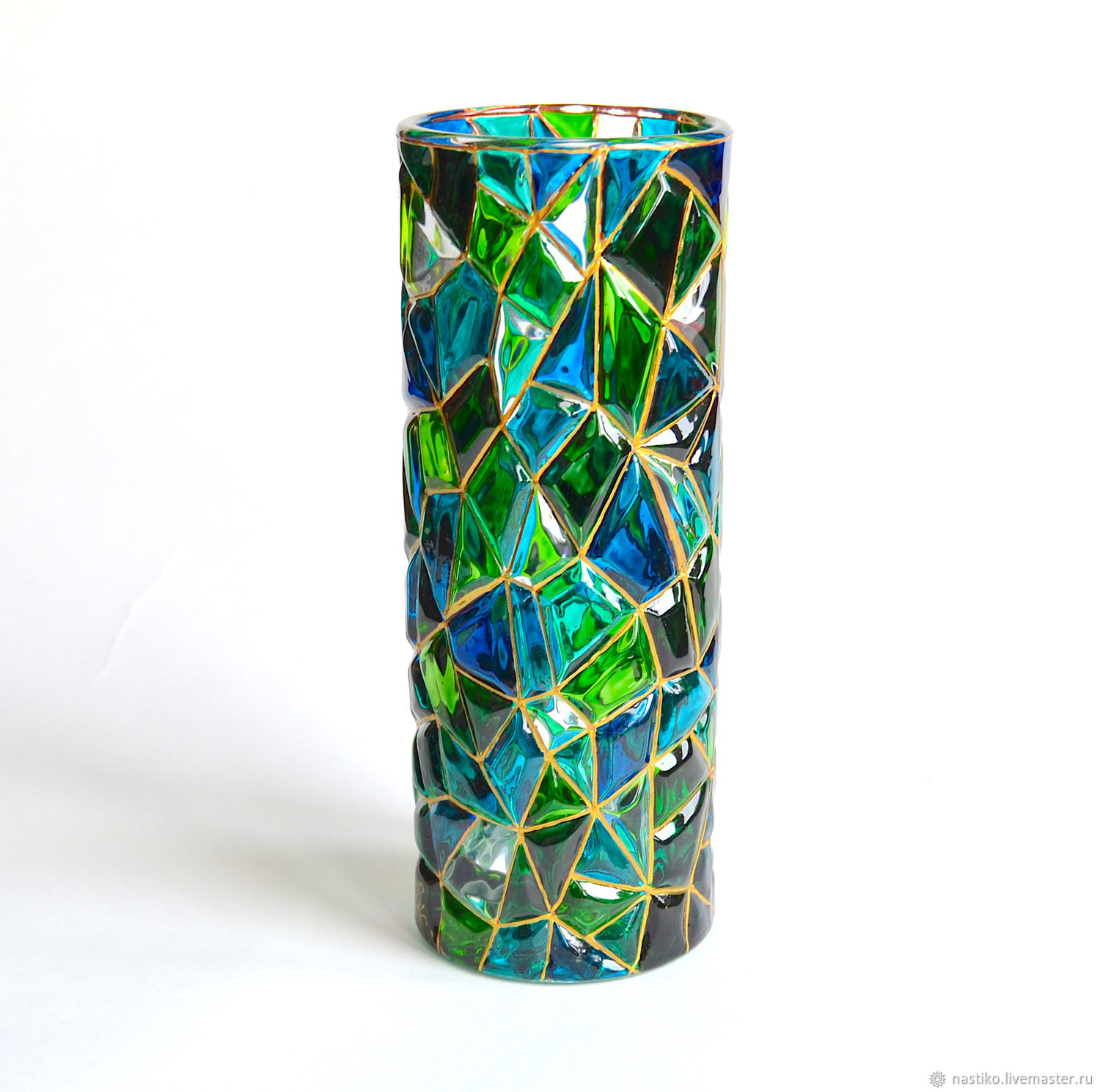 вазы из зеленого стекла для интерьера
