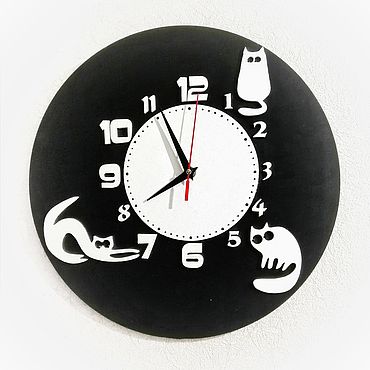 Часы 36 см. Часы круглые черные настольные. Часы карабин. Часы ручная роспись котенок. Настенные часы Коточасы.