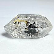 Фен-шуй и эзотерика handmade. Livemaster - original item Quartz Petroleum, natural crystal Two-headed 9 g. Pakistan. Handmade.