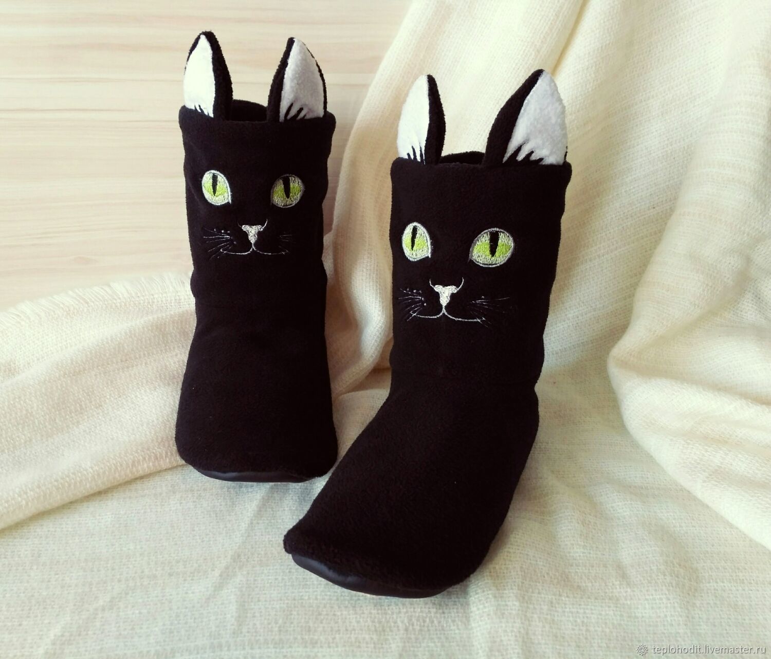 Обувь для кошек