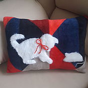 A small pillow,a gift of love,pincushion,interior decor