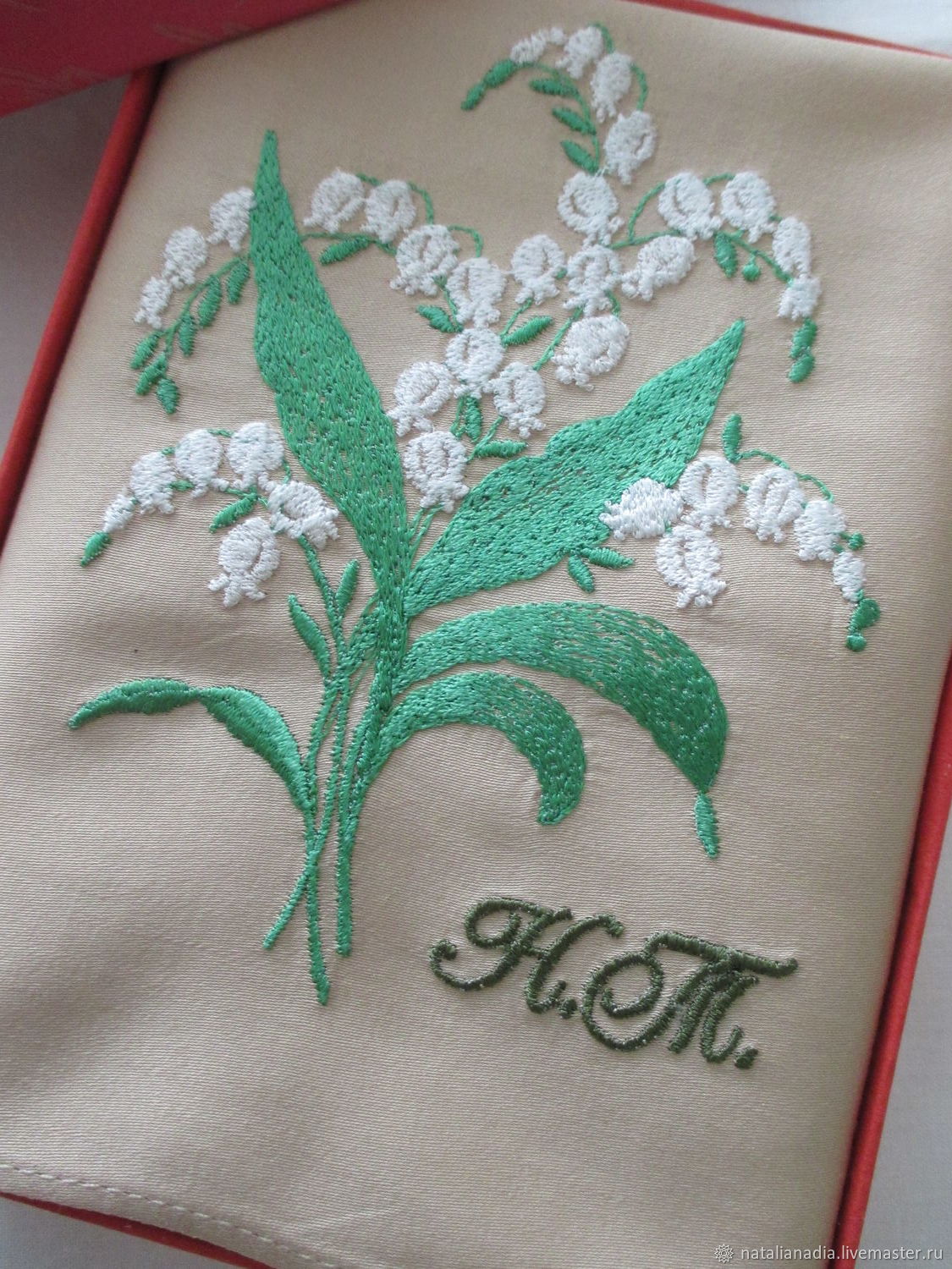 Платок с вышивкой — Эдельвейс - BazarOuchy