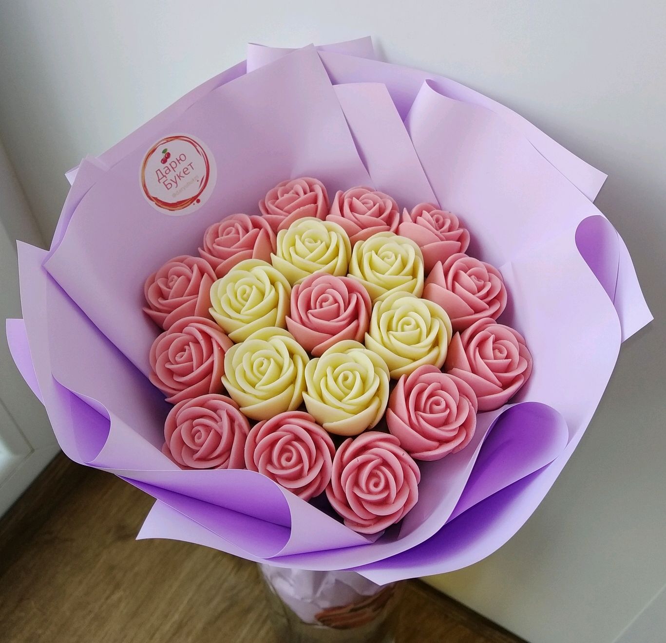 Шоколадные розы #2 в интернет-магазине Ярмарка Мастеров по цене 1300 ₽ –  QRWC2RU | Съедобные букеты, Москва - доставка по России