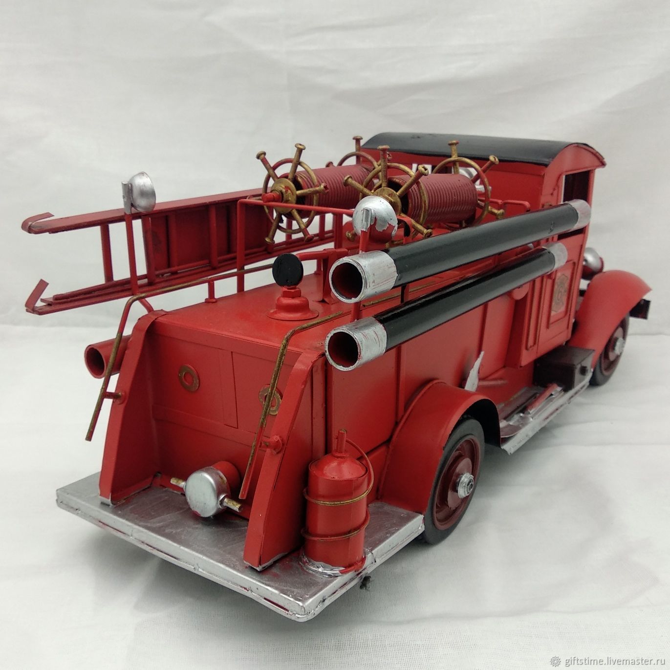 Модель пожарной машины Rd-1304-a-5890