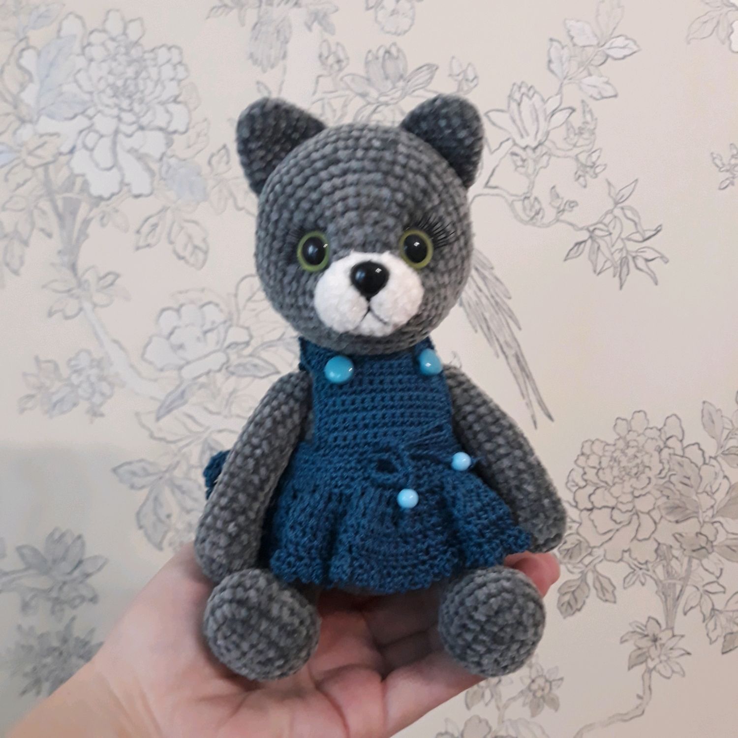 Кошечка, вязаная игрушка купить в интернет-магазине Ярмарка Мастеров по ...