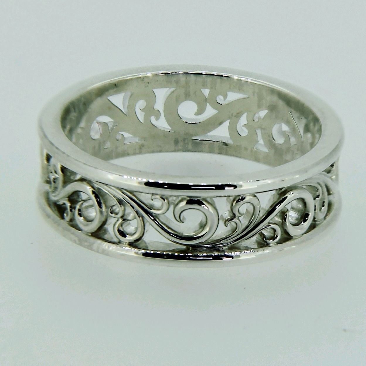 Кольца купить иваново. Кубачи кольцо золотое кольцо. Кольцо филигрань серебро. Ажур серебро кольца. Кольца из серебра женские.